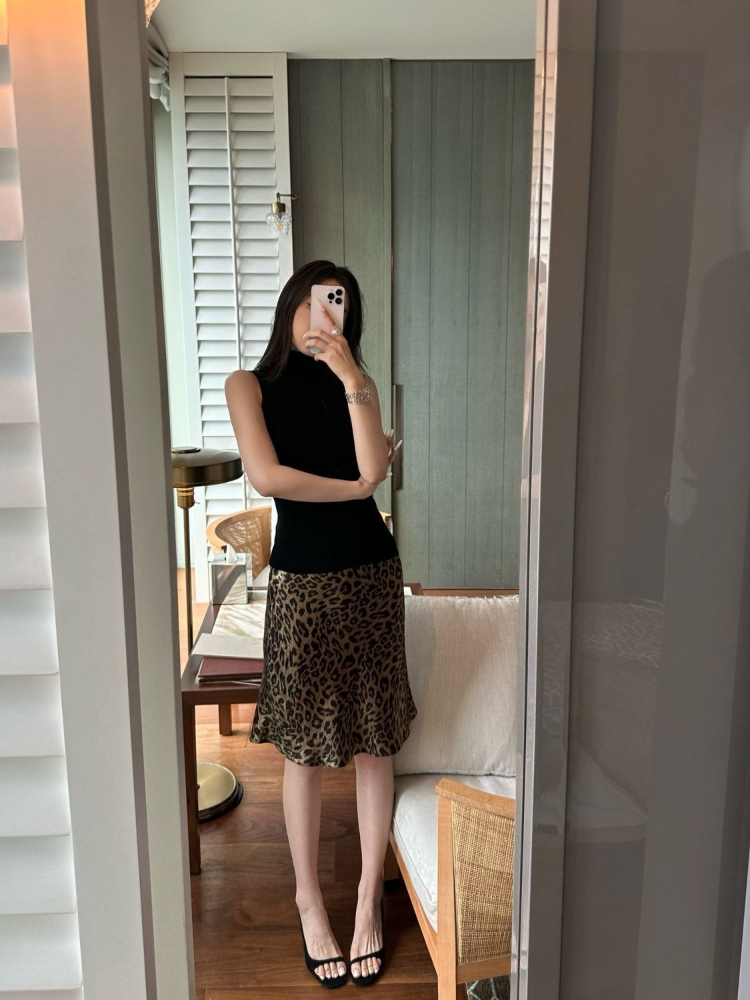 Vintage Gilded Leopard Pattern - Women'S Fashion Gilded Age recension och pris