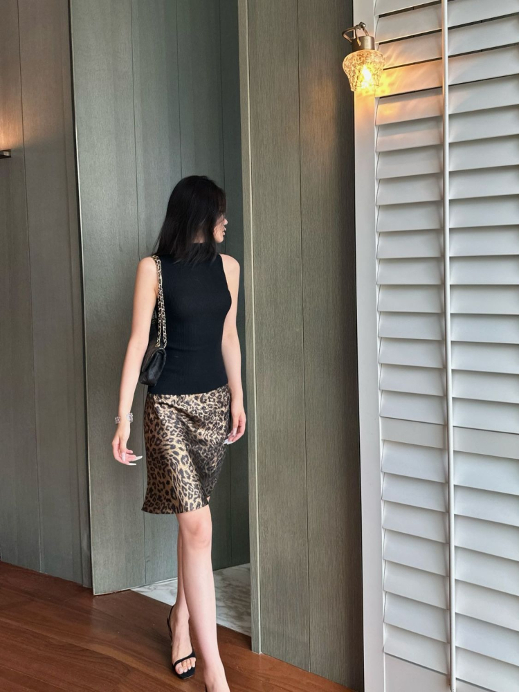 Vintage Gilded Leopard Pattern - Women'S Fashion Gilded Age recension och pris