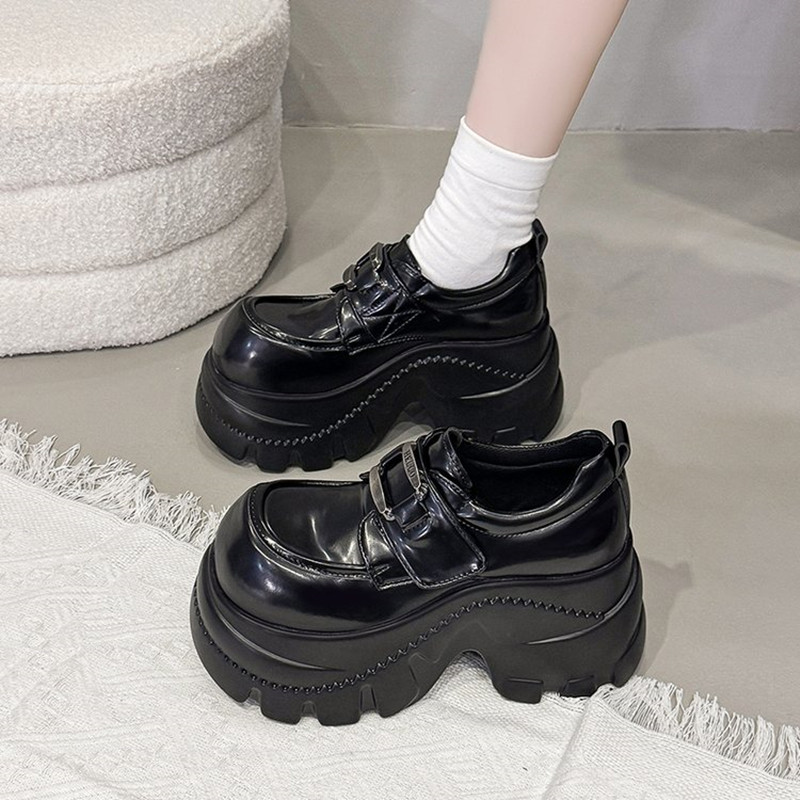 New 2026 Platform Women Loafer - Women'S Fashion Trends Spring 2026 recension och pris