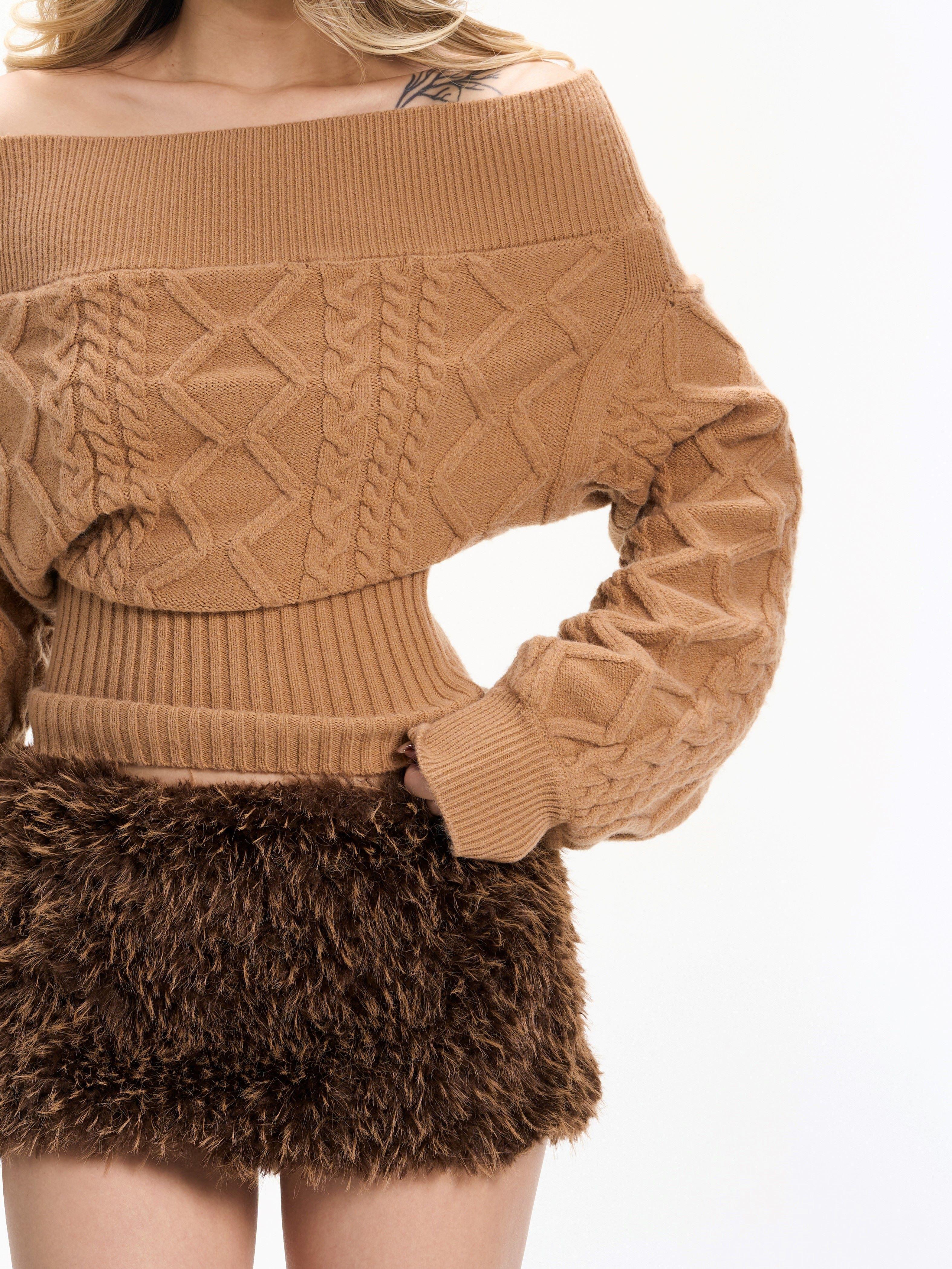 Thickly woven Z-pattern camel  - Women Fashion Zone recension och pris
