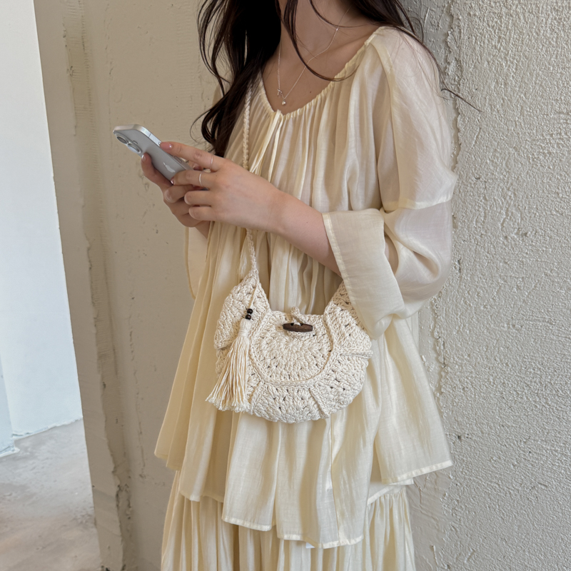 Women Small Round Hollow Hand  - Women'S Fashion Trends Spring 2026 recension och pris