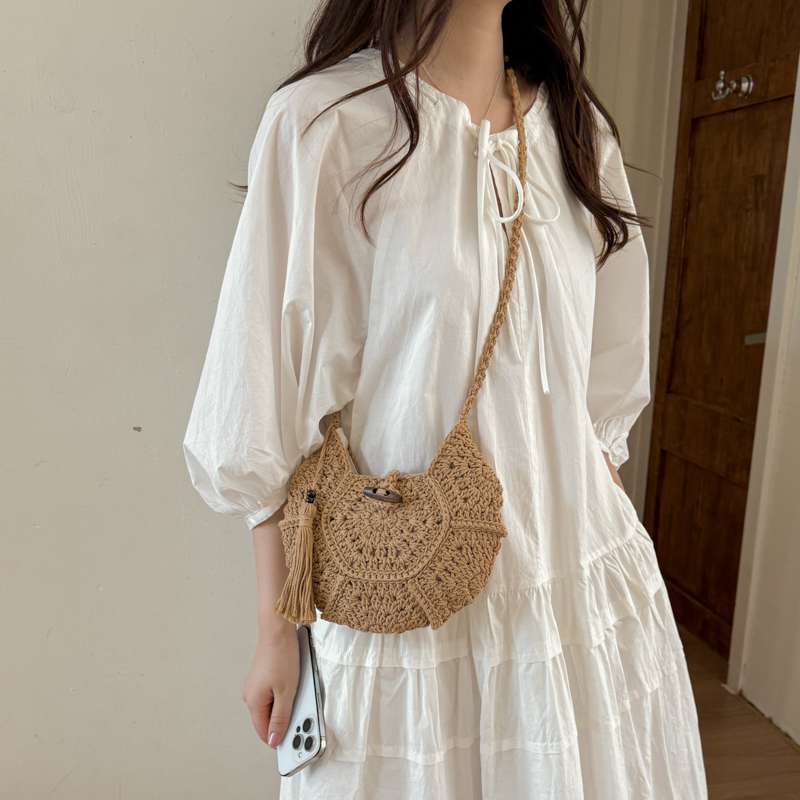 Women Small Round Hollow Hand  - Women'S Fashion Trends Spring 2026 recension och pris